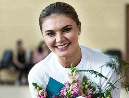Кабаева рассказала о себе и о Путине: присядьте!