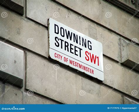 Downing Street Road Sign Editorial Image Image Of Facade 7177975