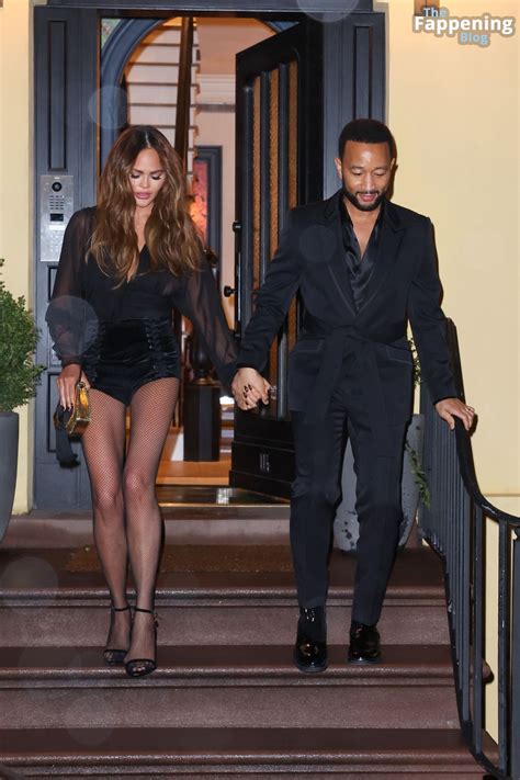 Chrissy Teigen Flashes Her Nude Boobs In New York Fappening