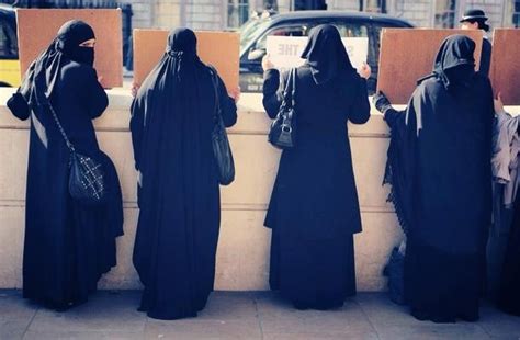 Pin By Msj On ☪️muslim Women☪️ Niqab Fashion Muslim Women Niqab