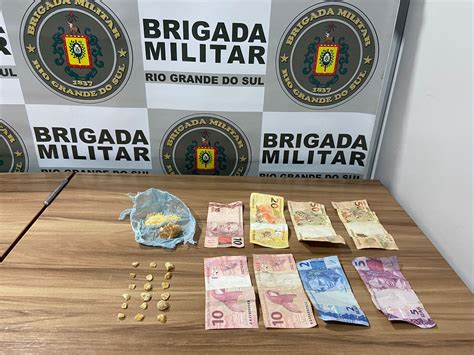 Brigada Militar De Ven Ncio Aires Realiza Pris O Por Tr Fico De Drogas