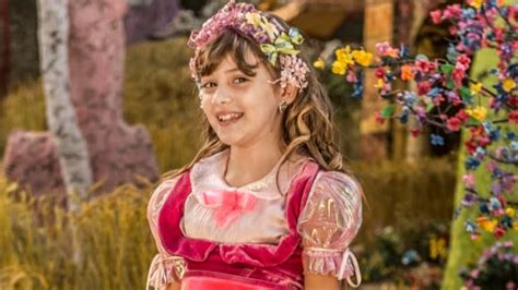 H Anos Essa Menina Sapeca Era Filha De Ju Paes Em Novela A Ucarada