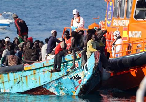 Llegan Dos Cayucos A Gran Canaria Y El Hierro Con 173 Inmigrantes Canarias7