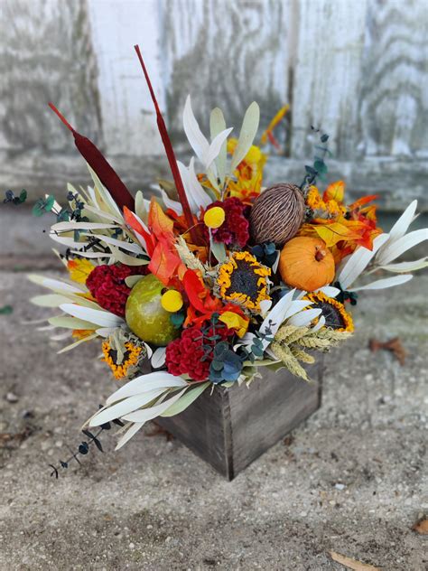 Dried Fall Centerpiece In Severn Md Willow Oak Flower Herb Farm