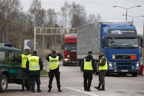 Polscy przewoźnicy mają dość dyskryminacji Zablokowali przejście