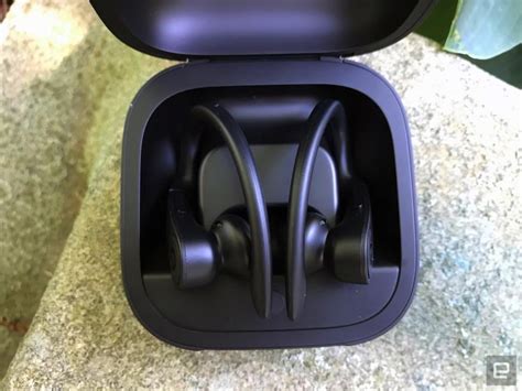 Powerbeats Pro Review The Best Sounding Beats Headphones Yet Engadget