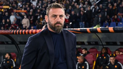 Formazioni Ufficiali Roma Genoa Le Scelte Dei Due Allenatori