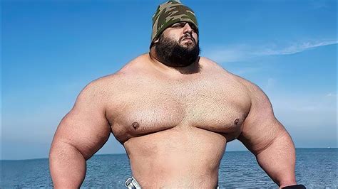 World S Biggest Iranian Hulk Sajad Gharibi Youtube