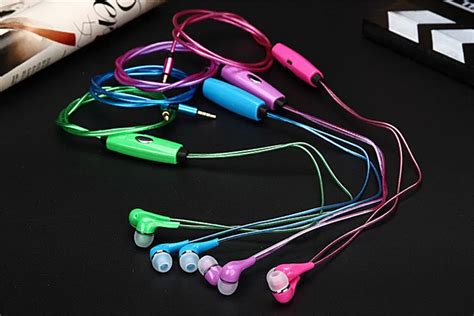 Glow In The Dark Earphones Led Earbuds Luminous Glow Headphones Led Flashing Light Headset