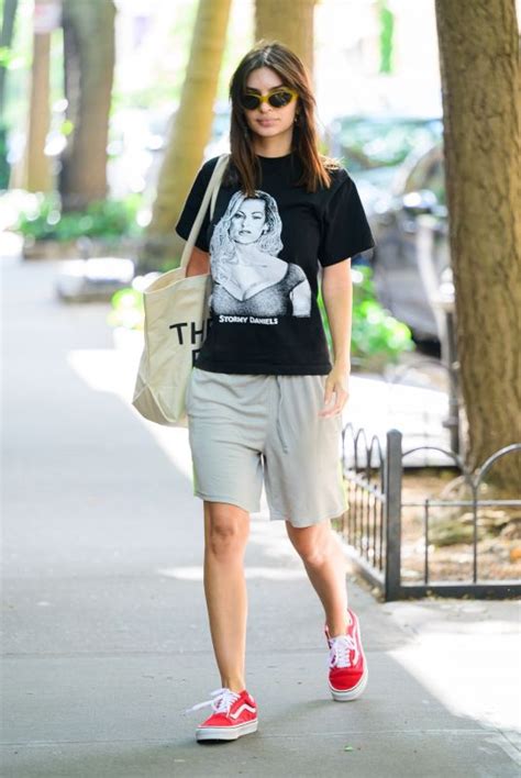 Emily Ratajkowski In A Stormy Daniels Graphic Tee Out In New York 0530