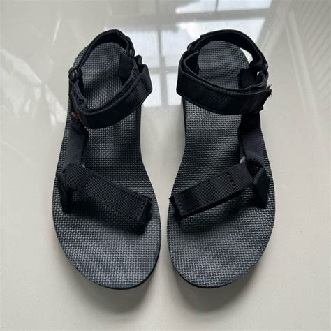 Teva รองเท้ารัดส้นผู้หญิงมือสองของแท้ Sz40 Shopee Thailand