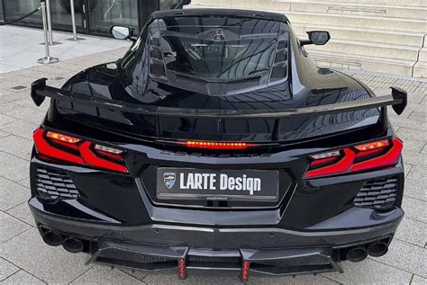 Тюнинг Corvette C8 Накладка на заднее стекло, карбон, LARTE-Design ...