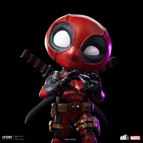 Deadpool Minico Vinyl Figure Entertainment Earth