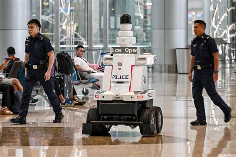 Singapore Deploys More Police Robots Abs Cbn News