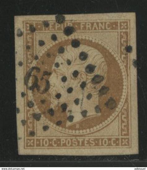 1852 Louis Napoléon N 9 10 ct bistre jaune Cote 850 timbre réparé