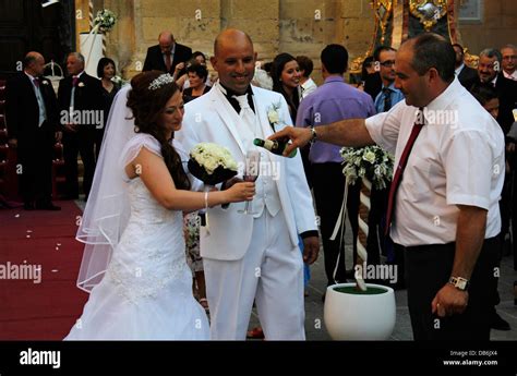 Maltese wedding hi-res stock photography and images - Alamy