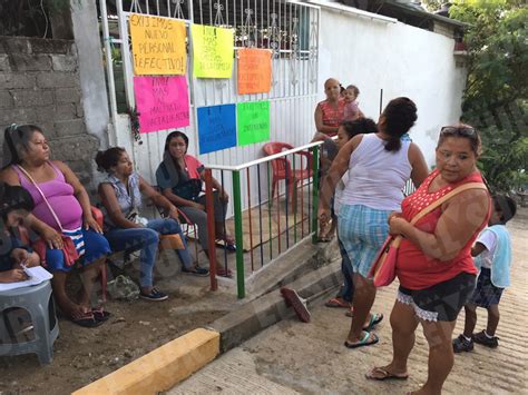 Cierran padres un kínder de Acapulco piden cambiar a las maestras y la