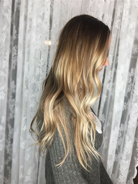 Balayage Done By Shannon At Wildflower Salon Shop In Toledo Oh Hairdosbyshan Toledo Wild