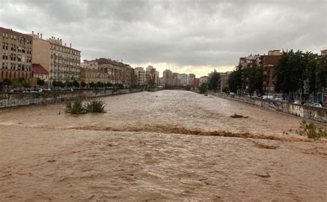 Se desborda el río Benamargosa por las fuertes lluvias en Málaga