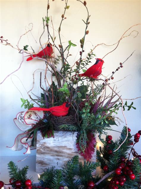 Barn wood and Cardinal arrangement Madera De Granero, Diana, Coronas De ...