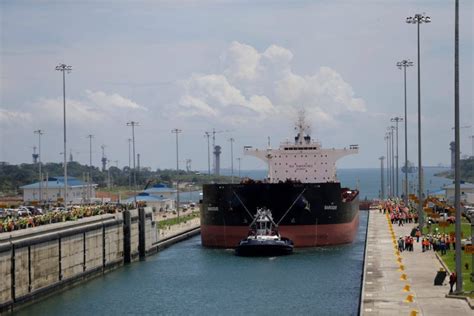 PHOTOS: First Ship Passes Through Panama Canal's New Locks – gCaptain