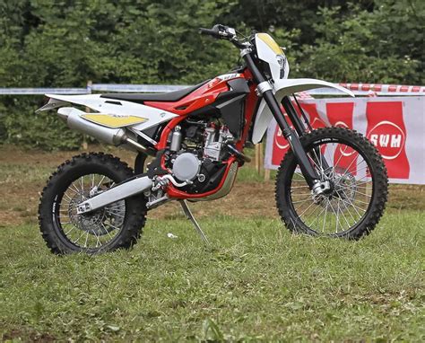 choosing  light endurocross bike adventure rider