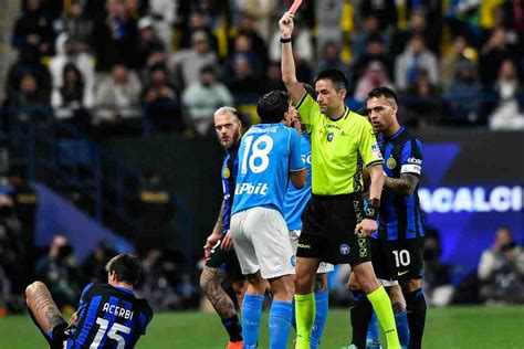 Napoli Inter Rivelazione In Diretta Gli Arbitri Hanno Un Problema Di