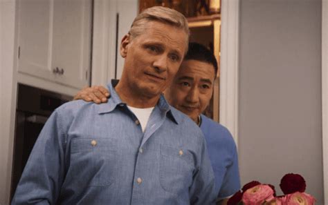 Viggo Mortensen Suggests He S Not Completely Straight Following Gay