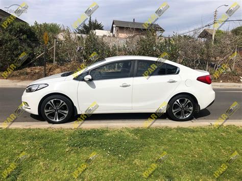 Refuerzo Parachoque Trasero Sedan Z Kia Cerato