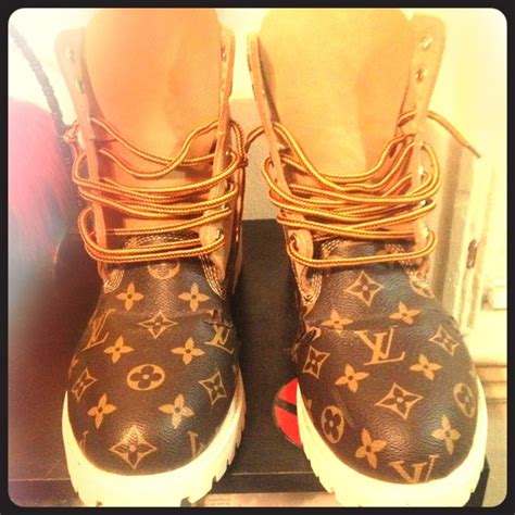 Louis Vuitton Timberlands For Salesman Semashow