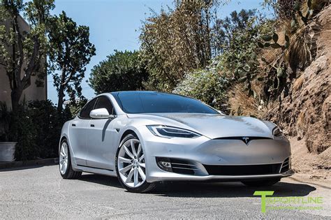 Silver Tesla Model S 20 With 20 Inch Tst Wheels In Brilliant Silver 3