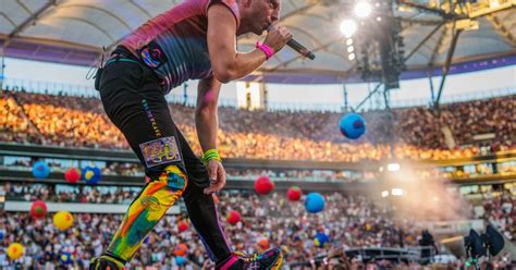 D Sseldorf Chaos Bei Ticket Vorverkauf F R Coldplay Konzerte