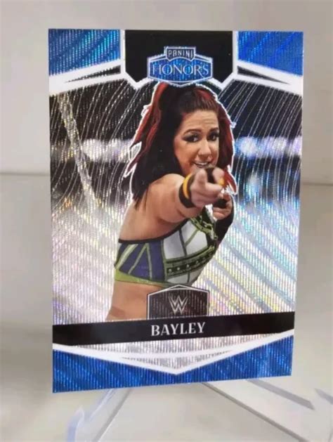 BAYLEY HONORS SILVER Wave Prizm 2023 Panini WWE Chronicles 326 EUR 28