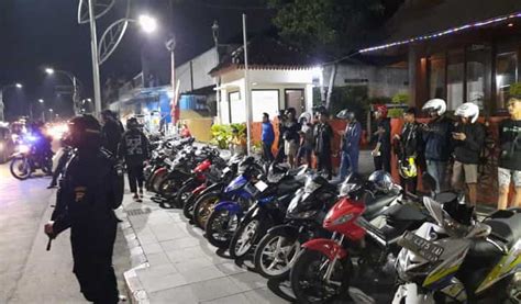 Ratusan Motor Berknalpot Brong Terjaring Razia Polresta Solo Solopos