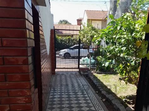 Venta Casa A Os Dormitorios M Cochera Juan B Justo