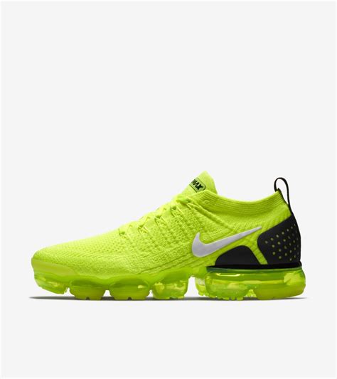 Nike Air Vapormax Flyknit 2 Nrg Team Red And Black And Vachetta Tan
