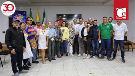 Ministra de Vivienda se reunió con organizaciones de recicladores de