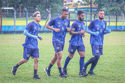 Catarinense S Rie B Tem Jogo Valendo A Lideran A Neste S Bado Veja A