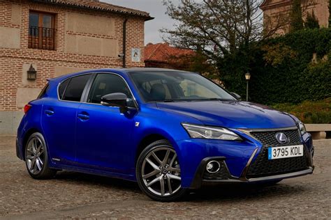 Lexus Ct 200h Hybrid 2024 Olwen Aubrette