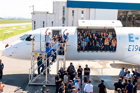 Embraer é reconhecida como uma das melhores empregadoras do mundo pela