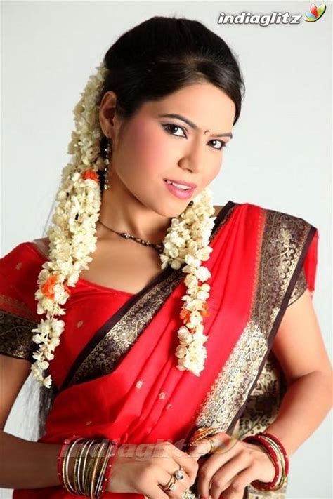 Rekha Rana Hot In Saree Veethi