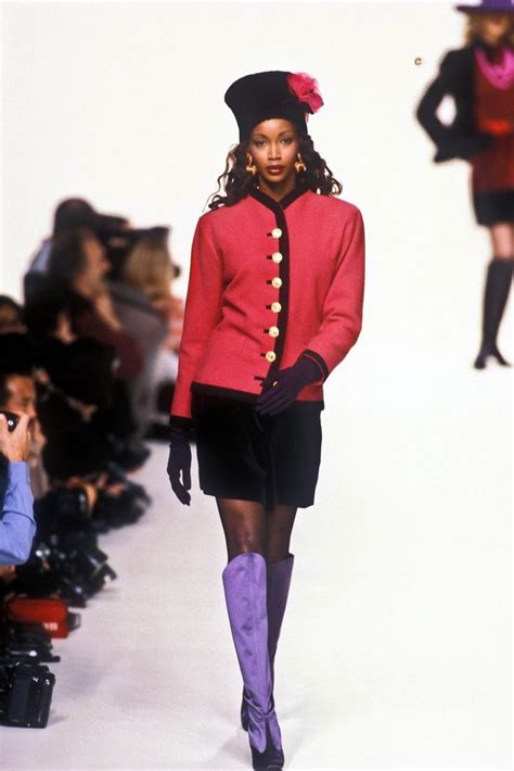 YVES SAINT LAURENT Runway Show RTW FW 1994 YSL 90s Supermodel