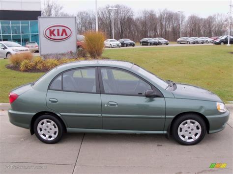 Forest Green 2002 Kia Rio Sedan Exterior Photo #56559652 | GTCarLot.com