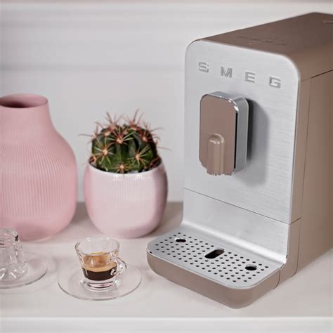 Smeg Fully Automatic Coffee Machine Bcc01 Basic Connox