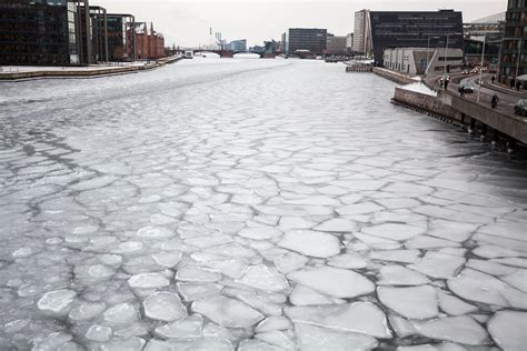 Rare 'Frost Quake' Rattles Toronto and Across Ontario | The Weather Channel