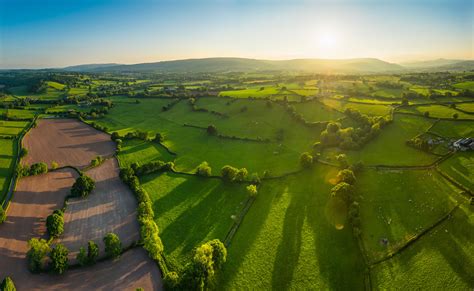 Visit The Rolling Hills Of The Cotswolds Planning Your Adventure