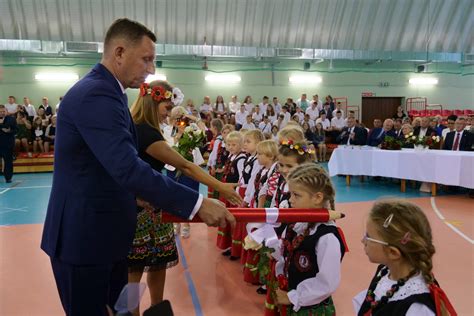 Wojewódzka Inauguracja Roku Szkolnego w Skoroszycach z żywą Radio Opole