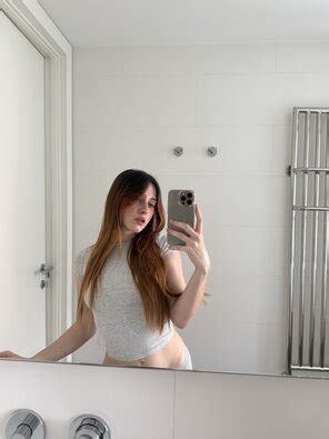 ElixyraNova Amateur U ElixyraNova Nude Or Nah Porn Pic