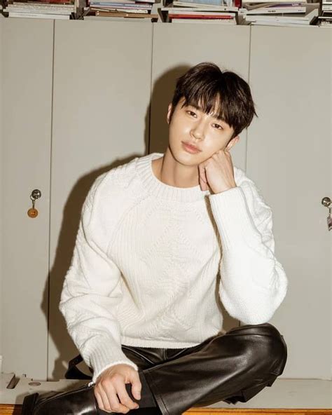 Byeon Woo Seok Bio Age Height Single Nationality Body