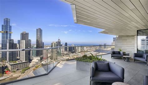 astra apartments melbourne cbd collins arch  star hotel  australia